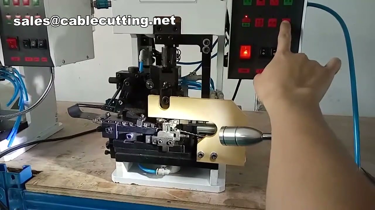 Mesin Pengupas, Crimping, dan Penyegel Kabel Otomatis untuk Industri