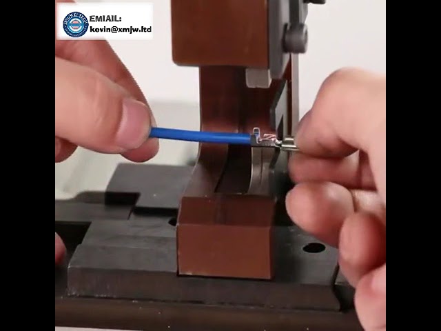 Mesin Crimping Terminal Vertikal OTP dengan Applicator Side Feeding untuk Coil Terminal - Die Crimp Berkualitas