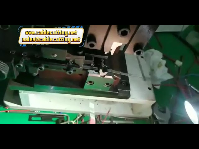Cetakan Aplikator Terminal OTP dengan Pisau Umpan Horizontal untuk Crimping Kabel dan Kawat