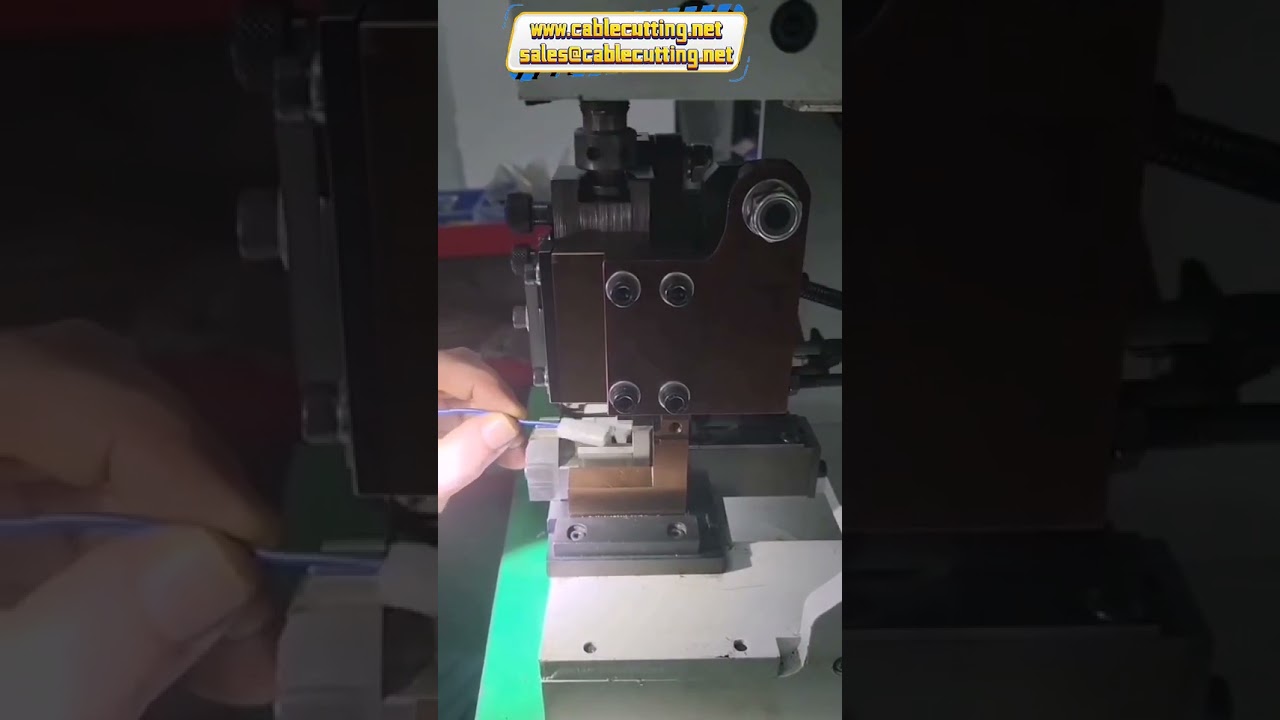 Mould OTP Aplikator Terminal Side Feed Presisi Tinggi untuk Mesin Crimping Terminal