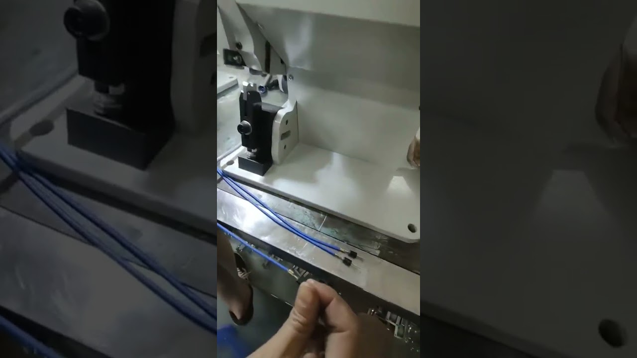 Fungsi Mesin Crimping Sabuk Tembaga untuk Industri Kabel #machine #cablewirestrippingmachine #factory #tools
