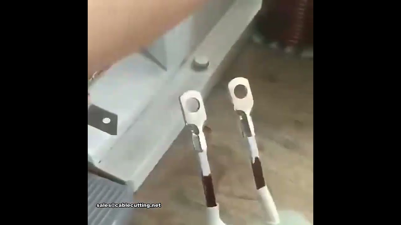 Mold Aplikator Terminal Crimping Side Feed Presisi Tinggi untuk Mesin Otomatis